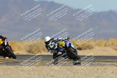 media/Mar-22-2025-CVMA (Sat) [[462c0ffedb]]/Race 13-Amateur Supersport Middleweight/